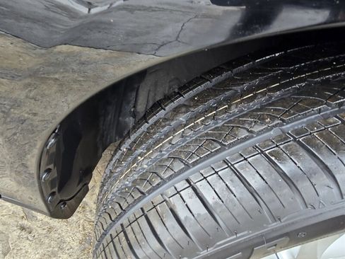 Used 2011 Lexus ES 350 image 32