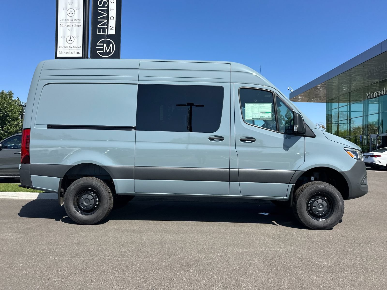 New 2026 Mercedes-Benz Sprinter 2500 image 2