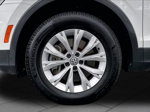 Used 2020 Volkswagen Tiguan S FWD image 11