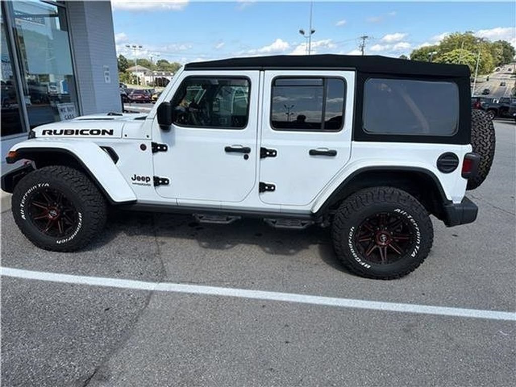 Used 2021 Jeep Wrangler Unlimited Rubicon AWD/4WD image 36