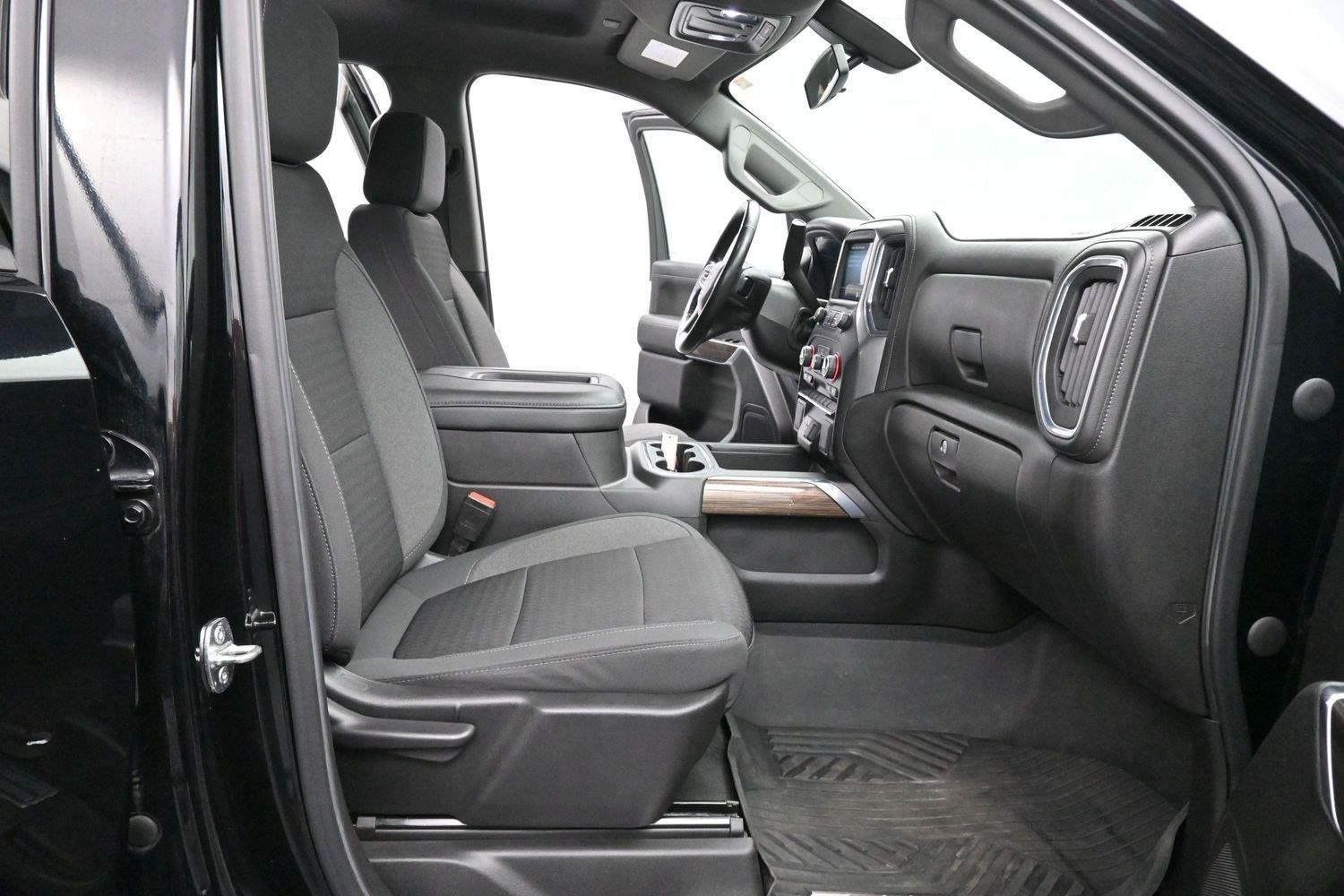 Used 2022 Chevrolet Silverado 1500 RST AWD/4WD image 31