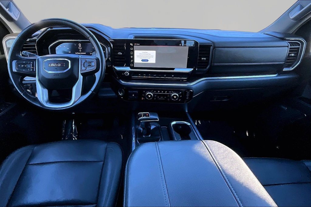 Used 2024 GMC Sierra 1500 SLT w/ SLT Premium Plus Package AWD/4WD image 7