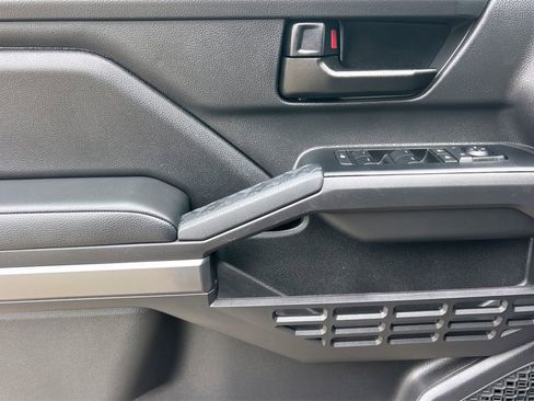 Certified 2024 Toyota Tacoma SR5 image 14