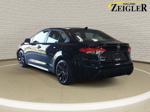 Used 2024 Toyota Corolla SE FWD image 7