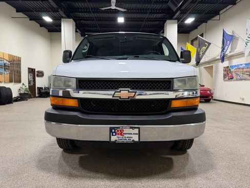 Used 2012 Chevrolet Express 3500 LT w/ LT Preferred Equipment Group image 2