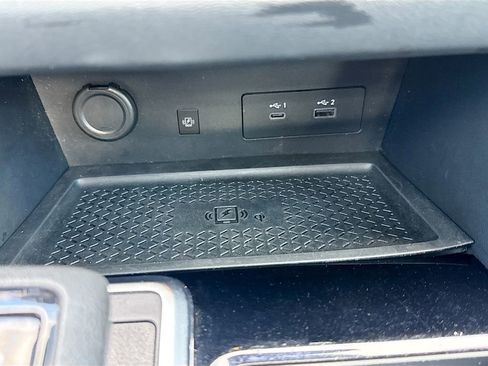 Used 2024 Nissan Pathfinder SL w/ SL Premium Package image 30