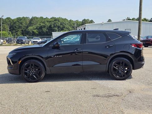 Used 2025 Chevrolet Blazer LT AWD/4WD image 13
