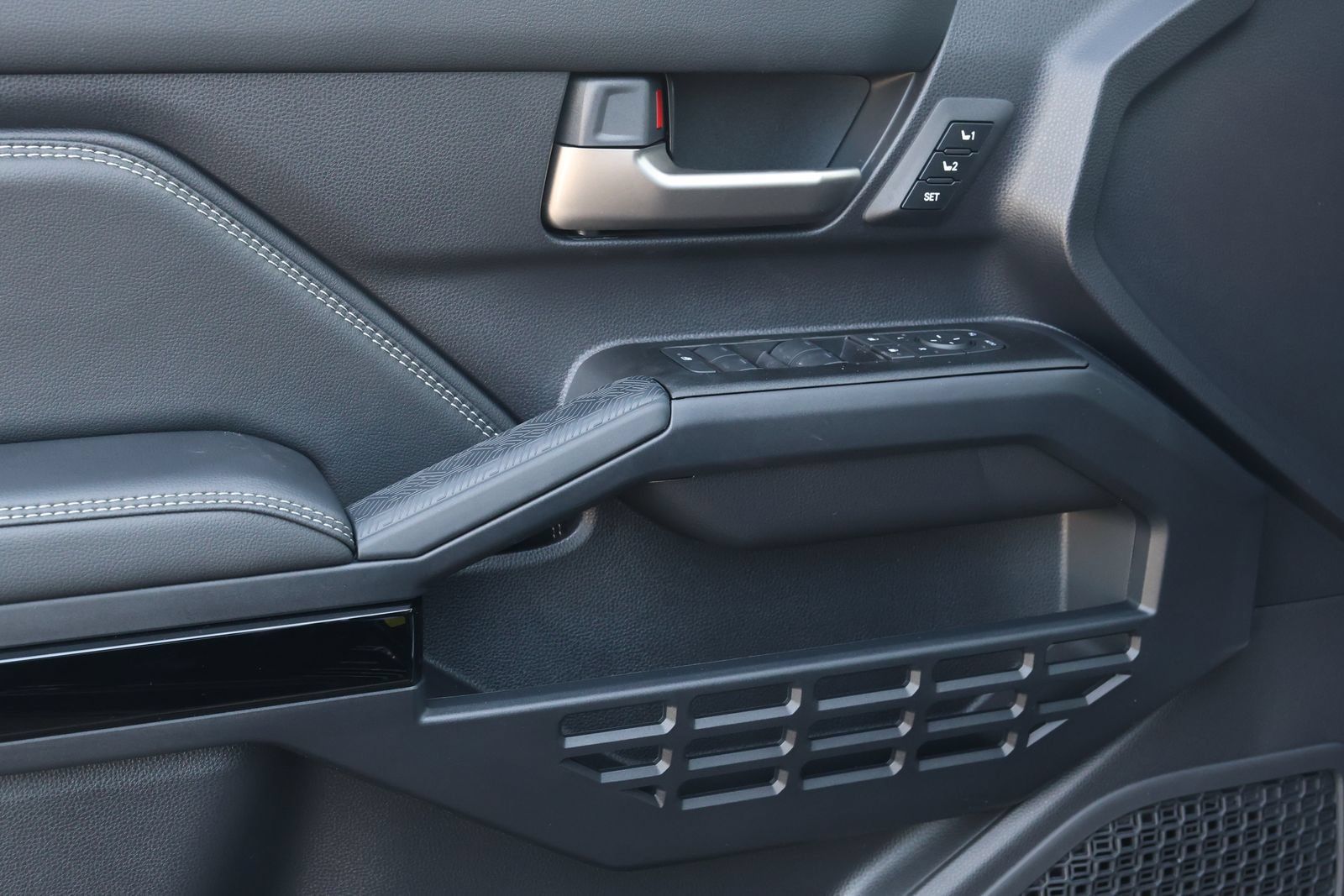 New 2026 Toyota 4Runner Limited AWD/4WD image 28