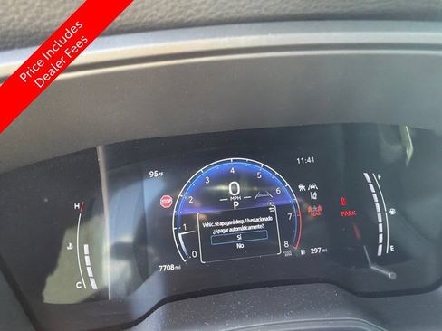Used 2026 Toyota Corolla Cross LE FWD image 13
