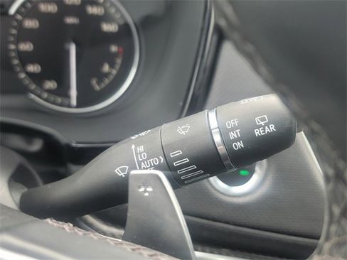 Used 2022 Cadillac XT5 Sportv image 18