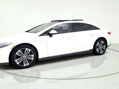 Used 2023 Mercedes-Benz EQS 450+ Sedan image 4