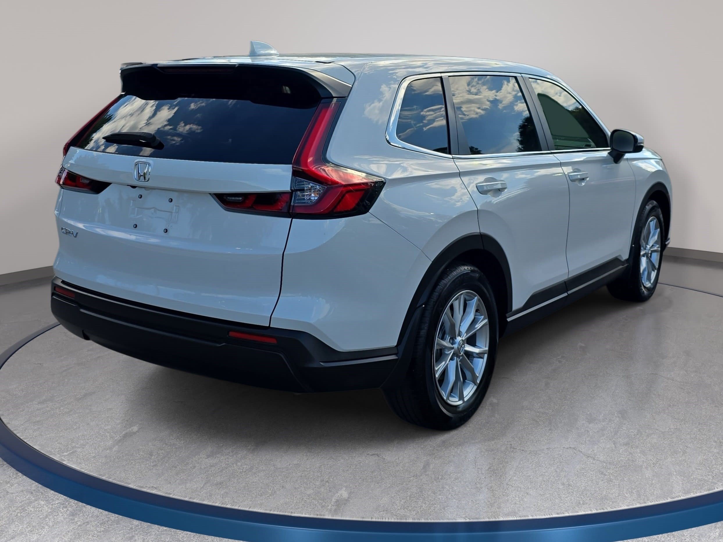 Certified 2025 Honda CR-V EX image 5