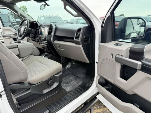 Used 2019 Ford F150 XLT w/ Trailer Tow Package AWD/4WD image 10