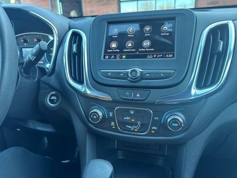 Used 2023 Chevrolet Equinox LT image 24