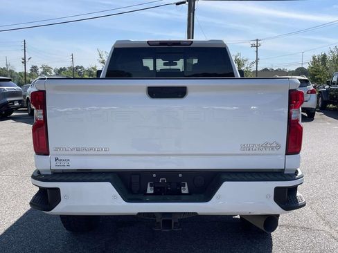 Used 2023 Chevrolet Silverado 2500 High Country AWD/4WD image 8