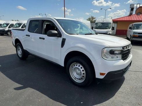 Used 2022 Ford Maverick XL FWD image 2