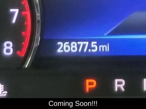 Used 2023 Ford Explorer XLT image 31