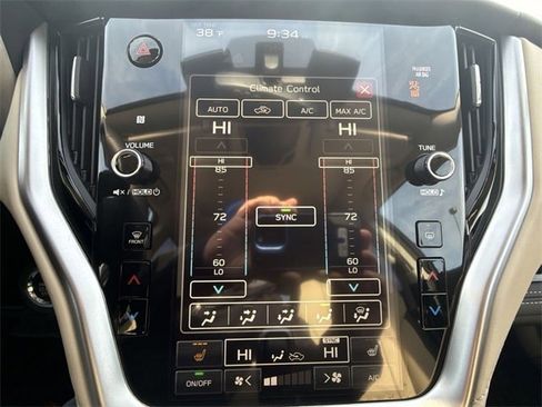 Certified 2025 Subaru Outback Limited image 19