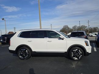 New 2025 Kia Telluride S video 2