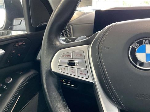 Used 2026 BMW X7 xDrive40i AWD/4WD image 8