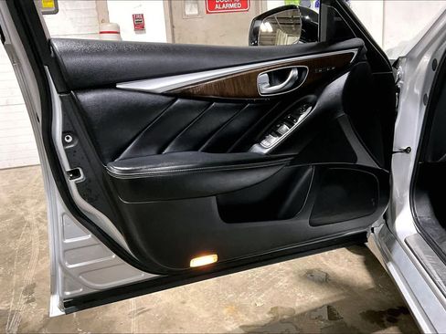 Used 2014 INFINITI Q50 Premium w/ Deluxe Technology Package image 22