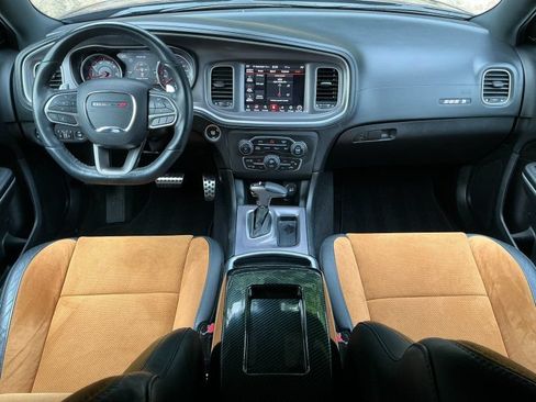 Used 2022 Dodge Charger Scat Pack RWD image 16