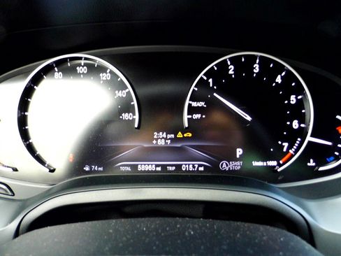 Used 2019 BMW 330i Sedan image 15