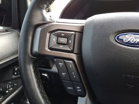 Used 2021 Ford Expedition Max Limited image 22