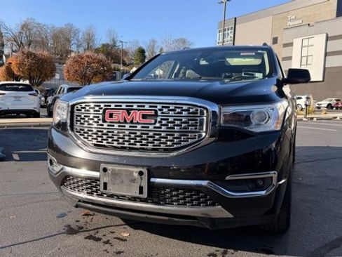 Used 2018 GMC Acadia Denali w/ LPO, Floor Liner Package image 13