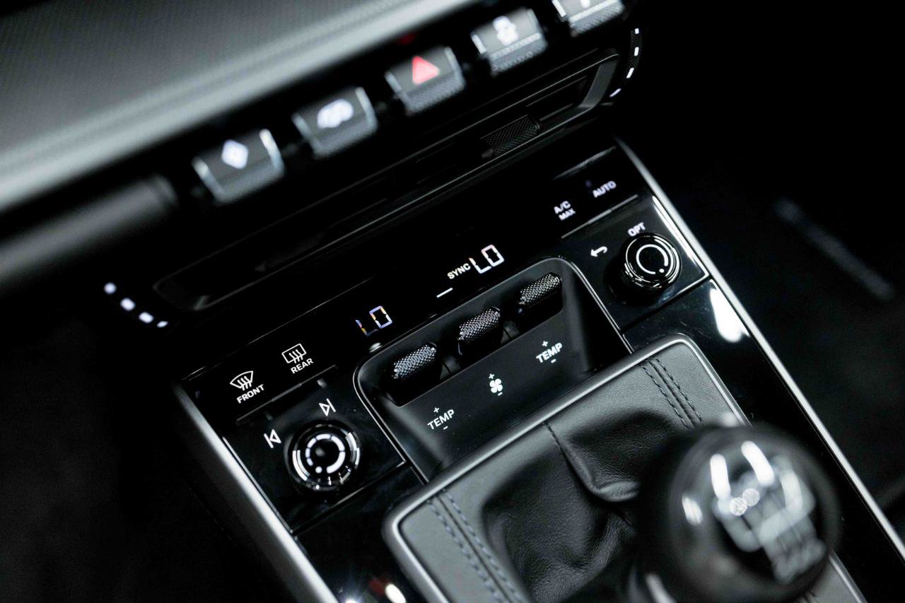 Used 2022 Porsche 911 Carrera S RWD image 57