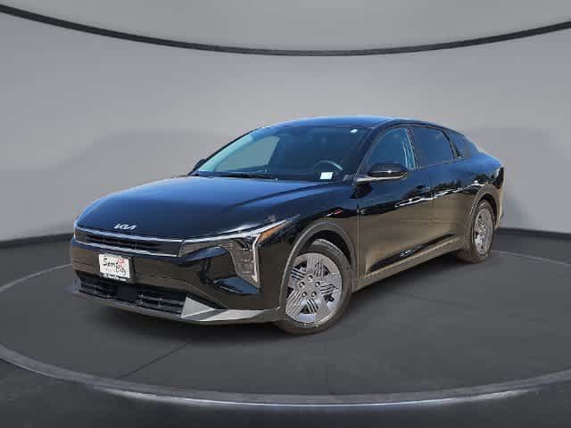 Used 2025 Kia K4 FWD image 1
