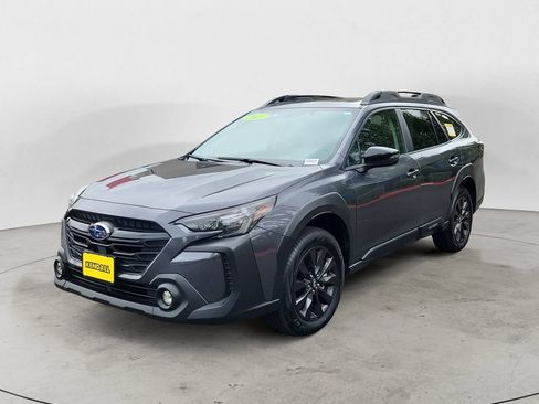 Used 2025 Subaru Outback Onyx Edition AWD/4WD image 1