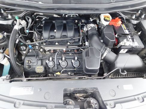 Used 2018 Ford Explorer Limited image 42