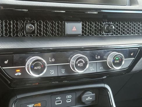 Used 2025 Honda CR-V EX-L image 18