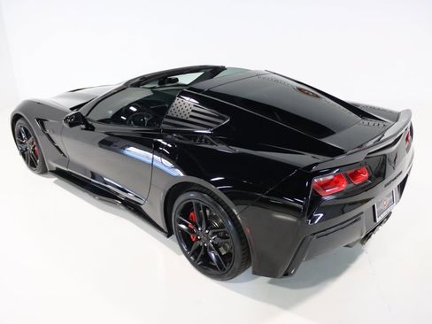 Used 2015 Chevrolet Corvette Z51 2LT w/ 2LT Preferred Equipment Group image 12