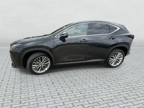 Used 2022 Lexus NX 350h AWD image 5
