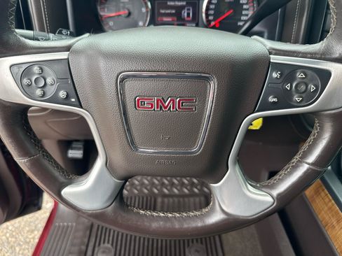 Used 2015 GMC Sierra 1500 SLT w/ SLT Preferred Package AWD/4WD image 16