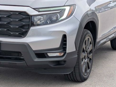 Certified 2023 Honda Passport EX-L image 12