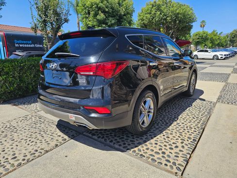 Used 2017 Hyundai Santa Fe Sport AWD/4WD image 5