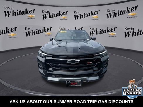 Certified 2025 Chevrolet Colorado Z71 w/ Midnight Edition AWD/4WD image 3