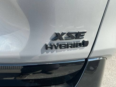 Used 2020 Toyota RAV4 XSE w/ All Weather Liner Package AWD/4WD image 11