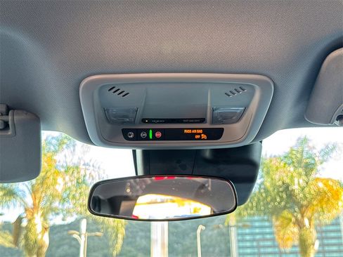 Used 2023 Chevrolet Malibu LT image 25