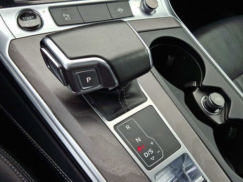 Used 2024 Audi A6 Premium Plus image 17