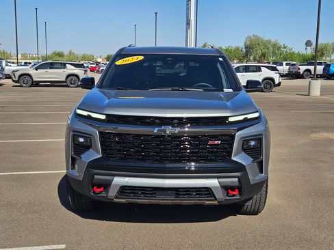 Certified 2024 Chevrolet Traverse Z71 w/ Enhanced Driving Package AWD/4WD image 8