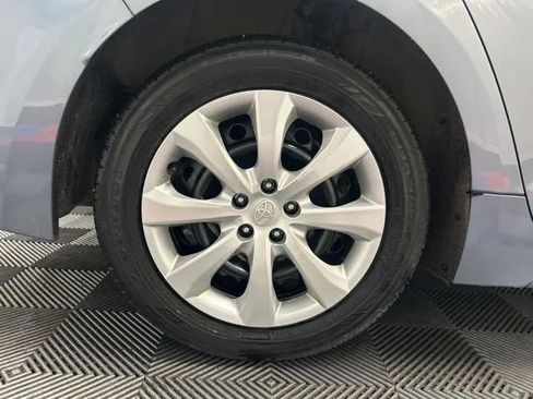 Used 2024 Toyota Corolla LE image 27
