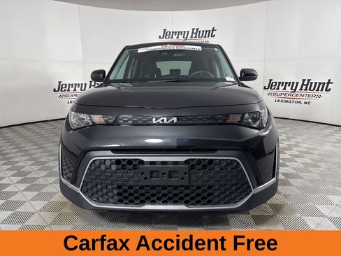 Used 2025 Kia Soul S image 3