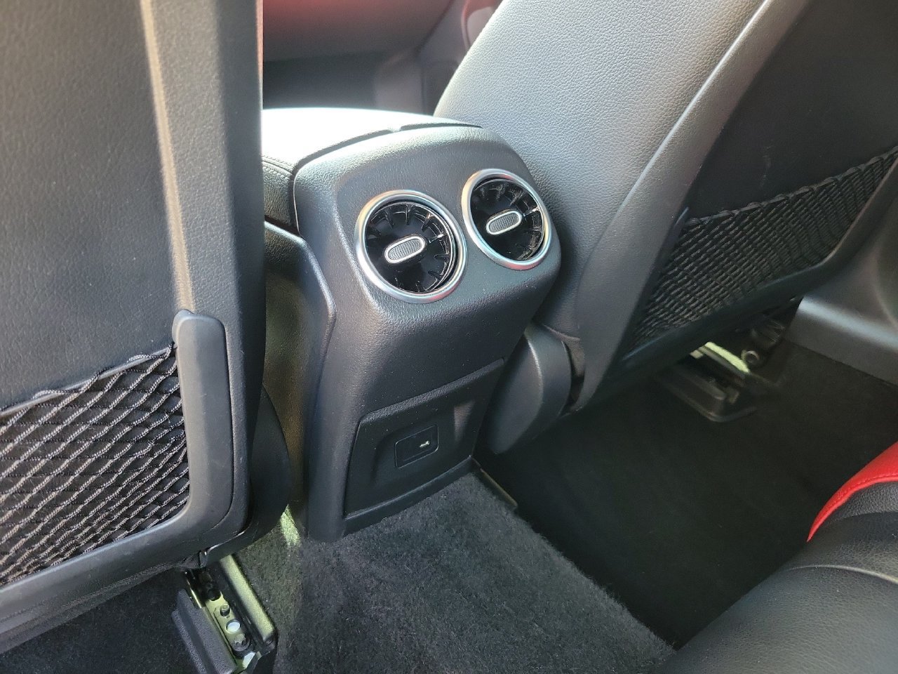 Used 2022 Mercedes-Benz CLA 250 image 10