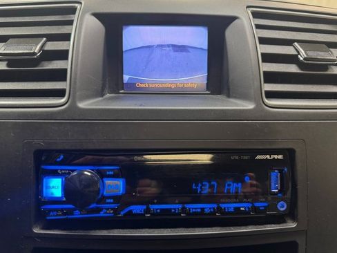 Used 2012 Toyota Highlander Limited image 23