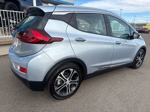 Used 2017 Chevrolet Bolt Premier w/ Driver Confidence II Package image 5