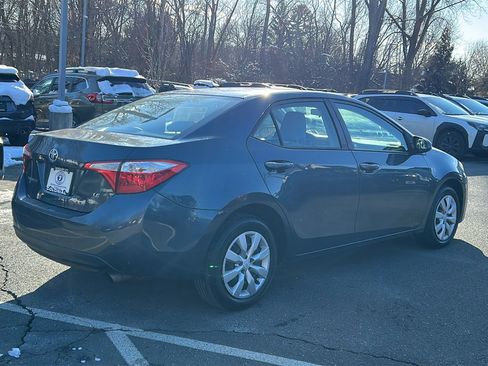 Used 2015 Toyota Corolla LE image 9